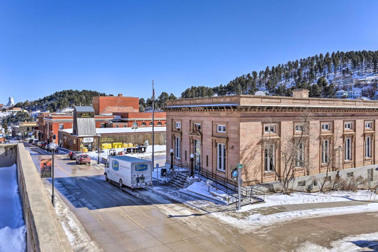 Upscale Apt At The Lofts In Historic Downtown Lead Exteriér fotografie